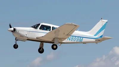 Piper PA-28R-201 (Arrow III)