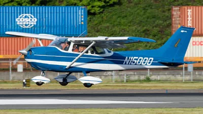 Cessna 172K (Skyhawk)