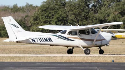 Cessna 172 (Skyhawk)