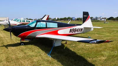 Mooney M20 J