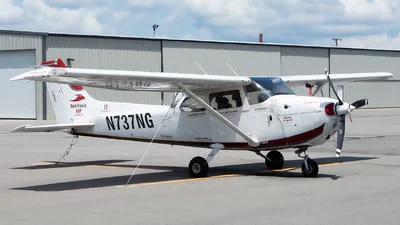 Cessna 172 (RedHawk)