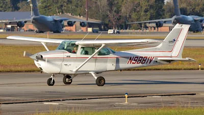 Cessna 172M (Skyhawk)