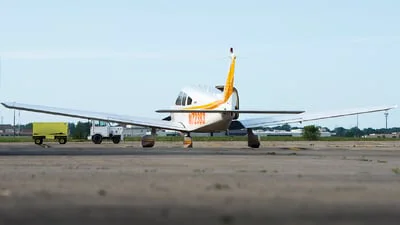 Piper PA-28-181 (Archer II)