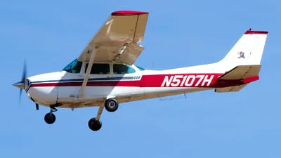 Cessna 172M (Skyhawk)