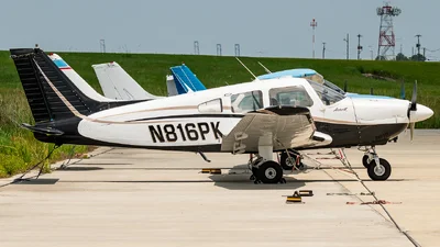Piper PA-28-181 (Archer II)