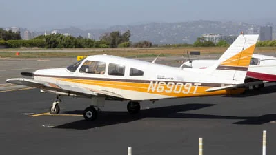 Piper PA-28-161 (Warrior II)