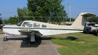 Piper PA-28-201 (Arrow IV)