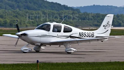 Cirrus SR20 GTS
