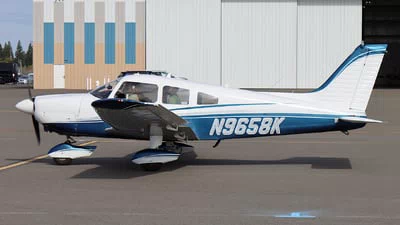 Piper PA-28-181 (Archer II)