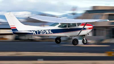 Cessna 182Q (Skylane)