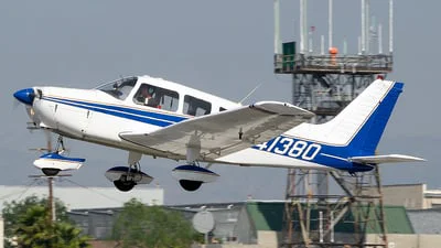 Piper PA-28-151 (Warrior)
