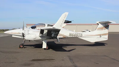 Diamond DA42 /equipment/model_variant: null (/equipment/marketing_name: null)