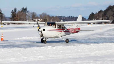 Cessna 172M (Skyhawk)