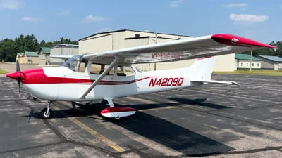 Cessna 172L (Skyhawk)
