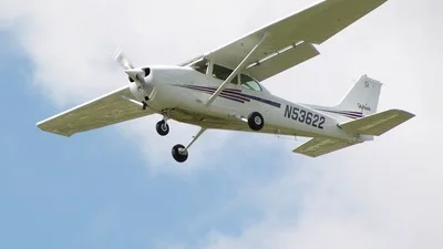 Cessna 172TAA (Skyhawk)
