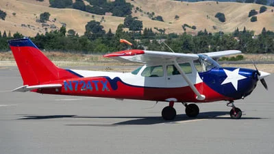 Cessna 172M (Skyhawk)