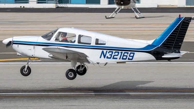 Piper PA-28-180 (Archer)