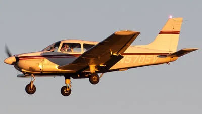 Piper PA-28-181 (Archer II)