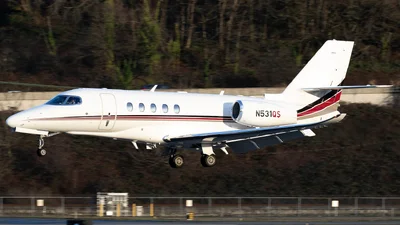 Beechcraft 55 B55 (Baron)