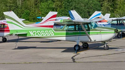 Cessna 172M (Skyhawk)