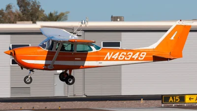 Cessna 172K (Skyhawk)