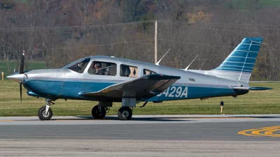 Piper PA-28-236 (Dakota)
