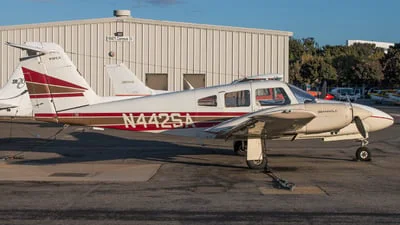 Piper PA-44-180 (Seminole)