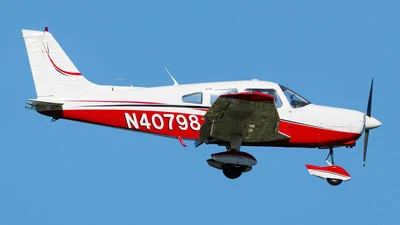 Piper PA-28-151 (Warrior)
