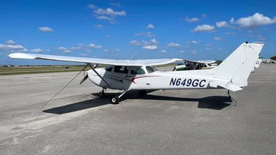 Cessna 172TAA (Skyhawk)