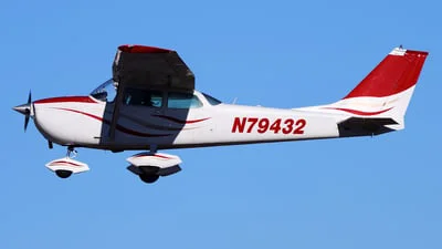 Cessna 172K (Skyhawk)