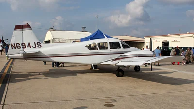 Piper PA-23 (Apache)