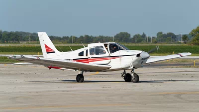 Piper PA-28-181 (Archer II)