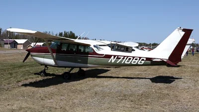 Cessna 172K (Skyhawk)