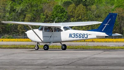 Cessna 172I (Skyhawk)