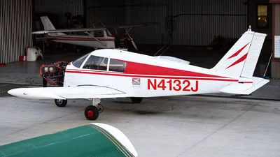 Piper PA-28-140
