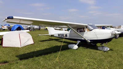 Cessna 172M (Skyhawk)