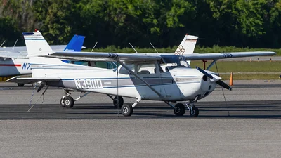 Cessna 172M (Skyhawk)