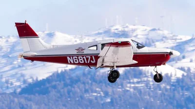 Piper PA-28-181 (Archer II)