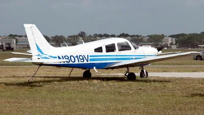 Piper PA-28-201R (Archer II)