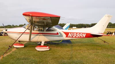 Cessna 182Q (Skylane)