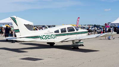 Piper PA-28 (Archer)