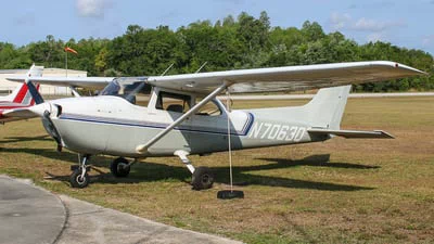 Cessna 172L (Skyhawk)