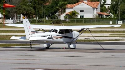 Cessna 172R (Skyhawk)