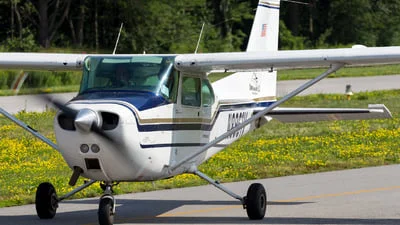 Cessna 172M (Skyhawk)