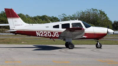 Piper PA-28-181 (Archer II)