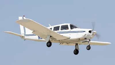 Piper PA-28R (Arrow)