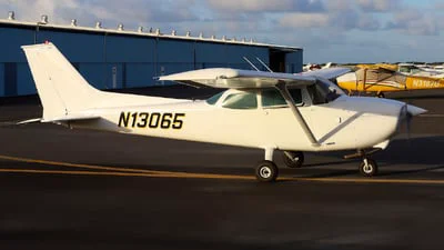 Cessna 172M (Skyhawk)