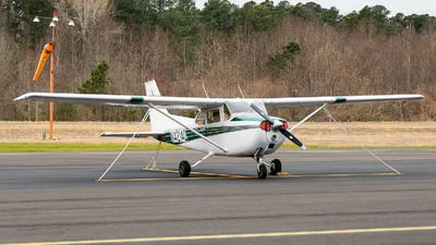 Cessna 172L (Skyhawk)