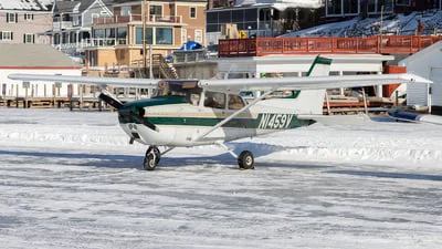 Cessna 172M (Skyhawk)