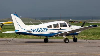 Piper PA-28-181 (Archer II)